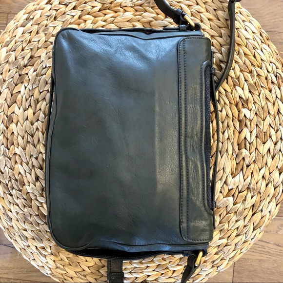 COPY - Marc By Mark Jacobs Handbag with Crossbody Strap , Medium size - Picture 3 of 15